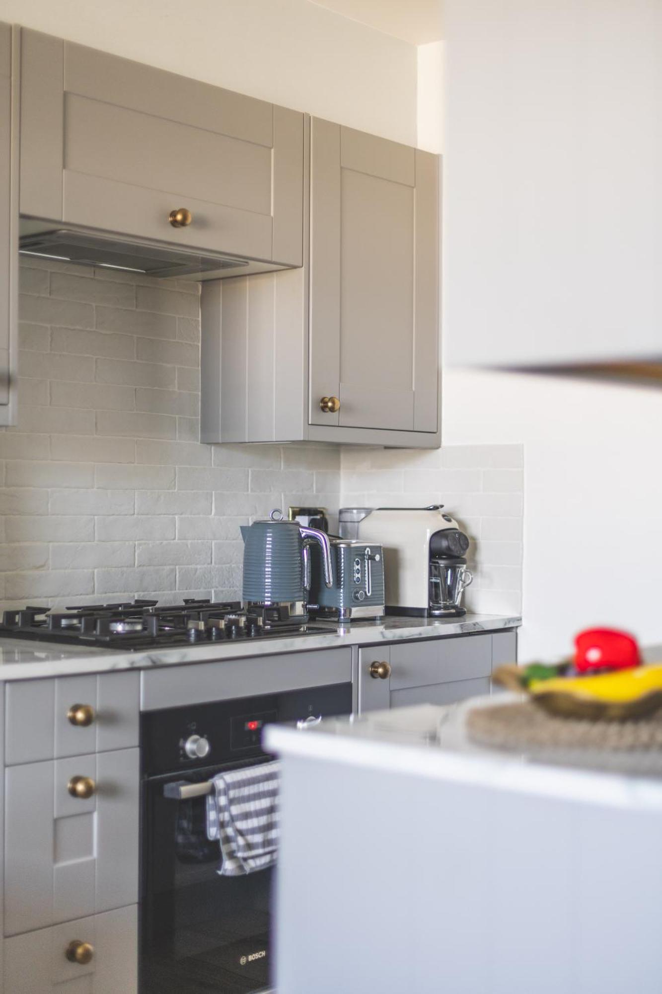 Luxurious 1-Bedroom Apartment In Kensington London Exteriör bild